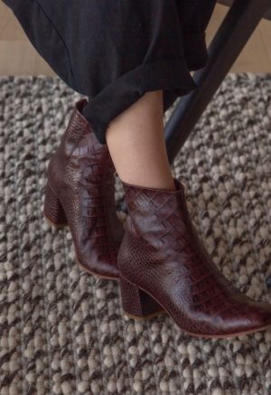 Close up view of Zou Xou Beia Boot.