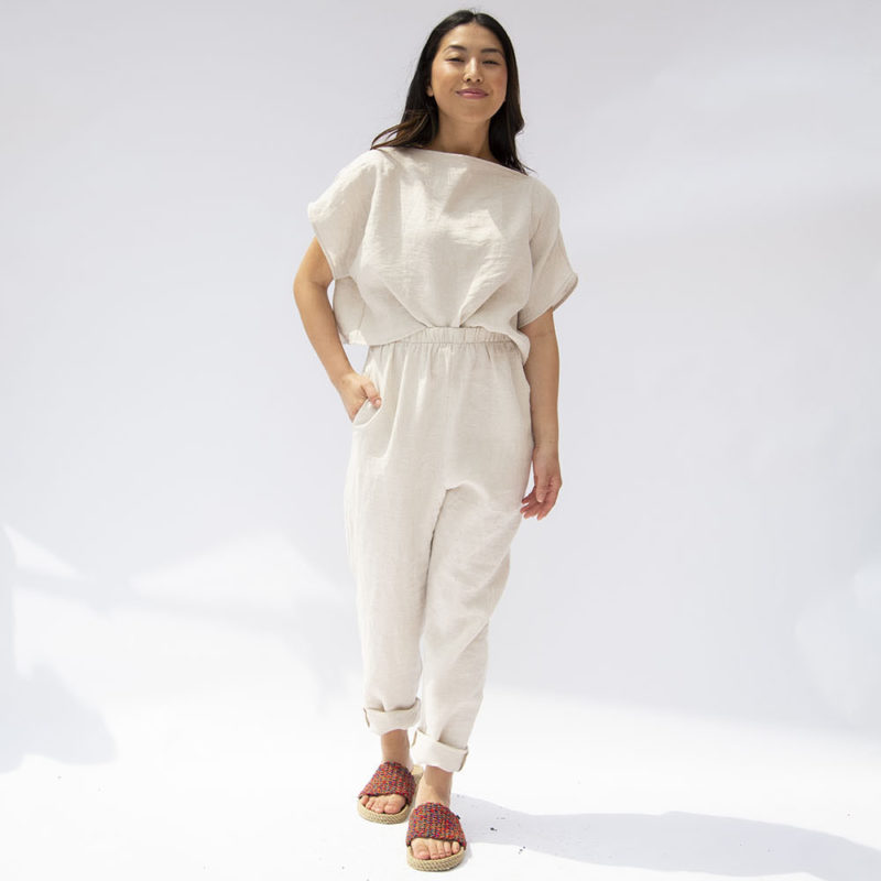 Front view of straight size model wearing Oatmeal Linen Boatneck Cropped Top.